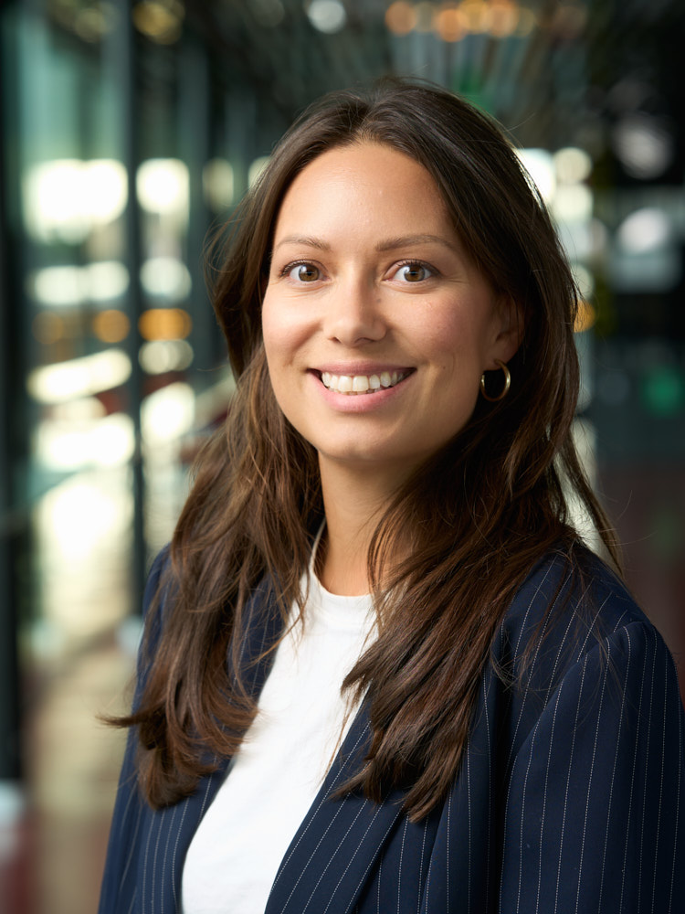 företagsfotografering-stockholm-headshot-startup-it-kort-skärpedjup